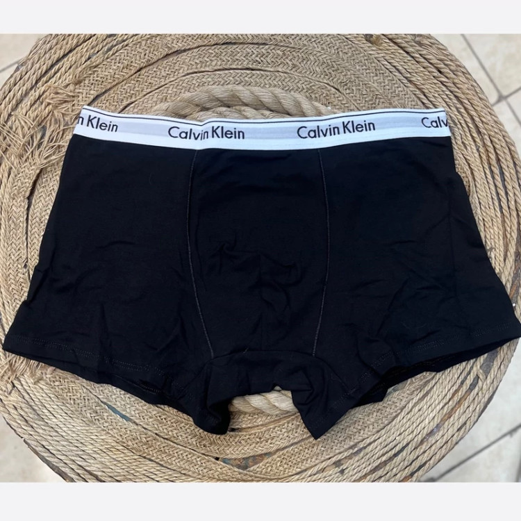 شورت مردانه نیم پا مدل Calvin Klein
